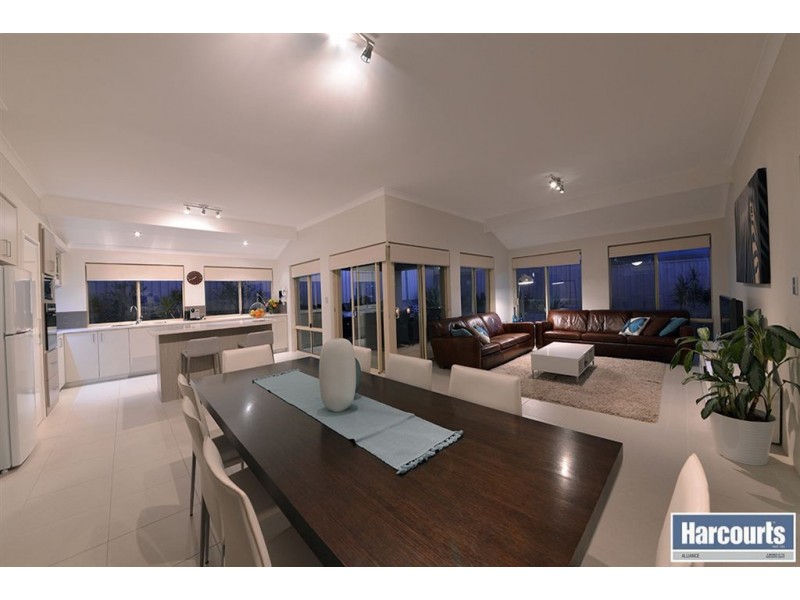 3 Thow Lane, Currambine WA 6028