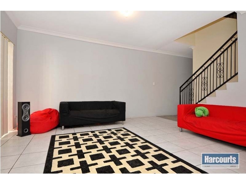 71B Regents Park Road, Joondalup WA 6027