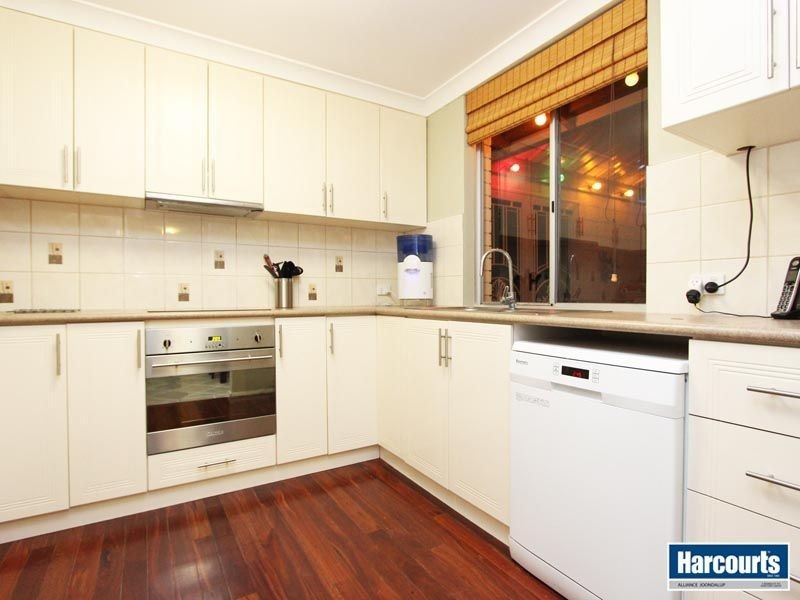 56 Pacific Way, Beldon WA 6027