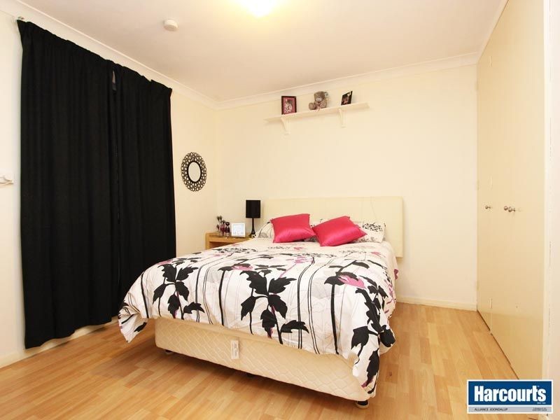 56 Pacific Way, Beldon WA 6027