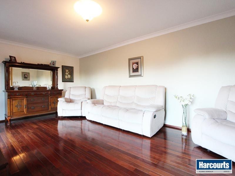 56 Pacific Way, Beldon WA 6027
