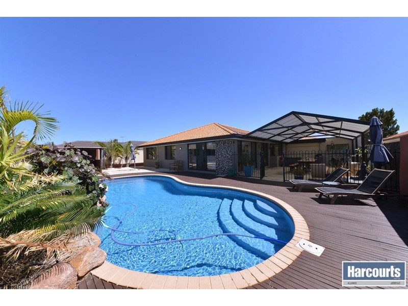 68 Carlton Turn, Currambine WA 6028