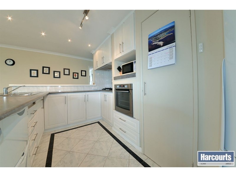 6 Yale Lane, Currambine WA 6028