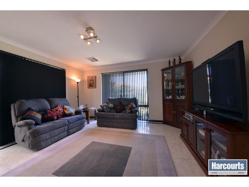 6 Yale Lane, Currambine WA 6028
