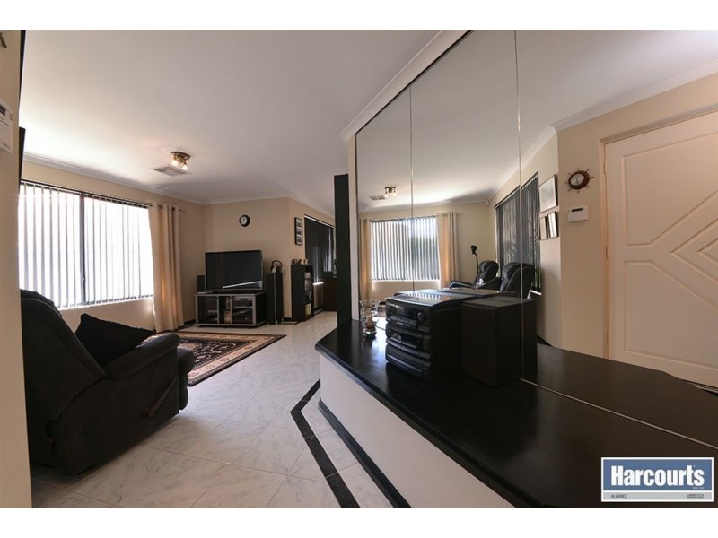 6 Yale Lane, Currambine WA 6028