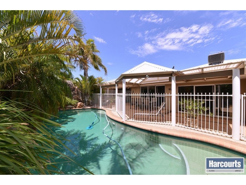 6 La Grange Loop, Currambine WA 6028