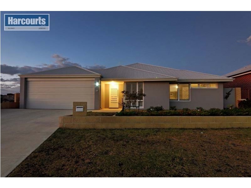 27 Windjammer Parkway, Jindalee WA 6036