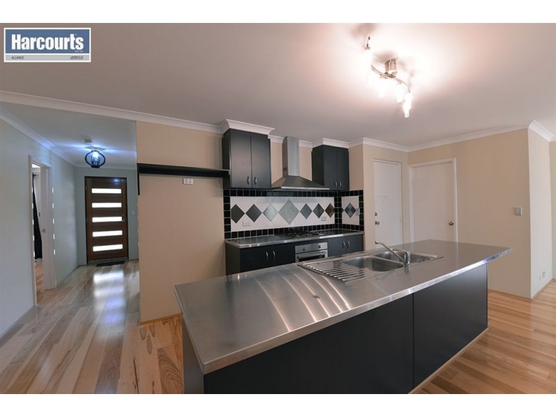 140 Eddystone Avenue, Craigie WA 6025