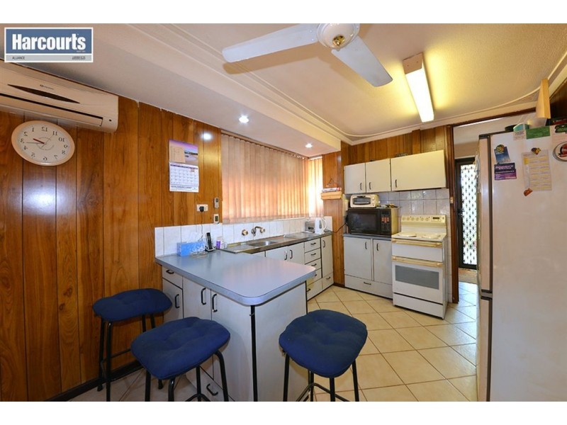 6 Eagle Street, Craigie WA 6025