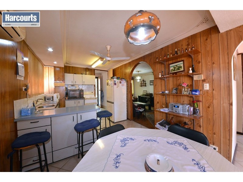 6 Eagle Street, Craigie WA 6025