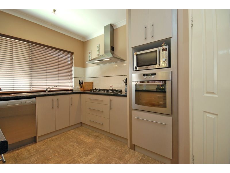 12 Frangista Road, Butler WA 6036
