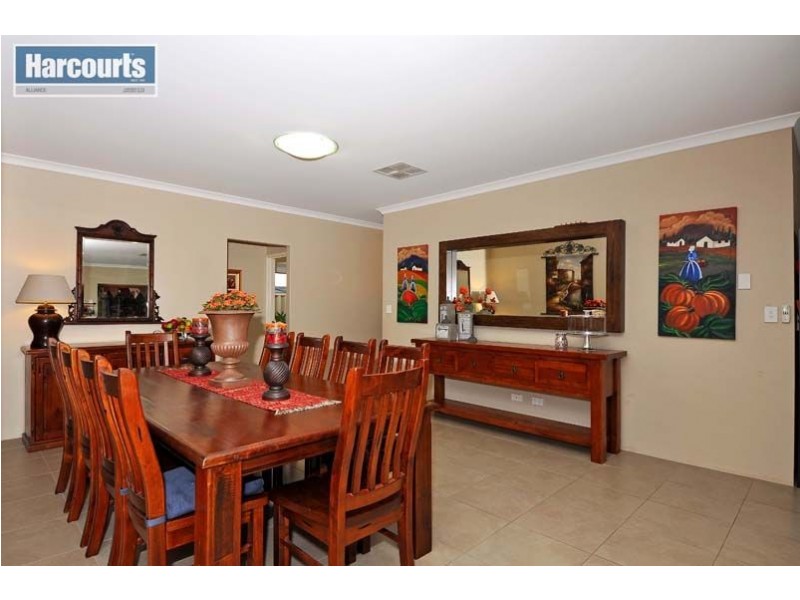 10 Beckman Road, Tapping WA 6065