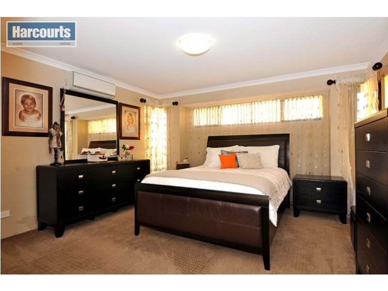 10 Beckman Road, Tapping WA 6065