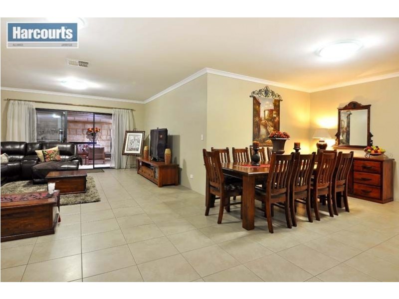 10 Beckman Road, Tapping WA 6065