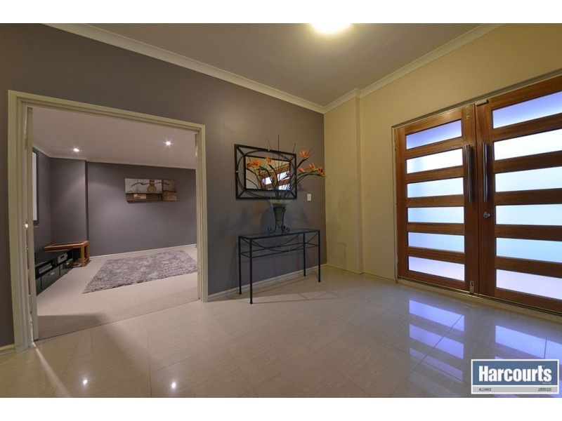 36 Romano Crescent, Iluka WA 6028