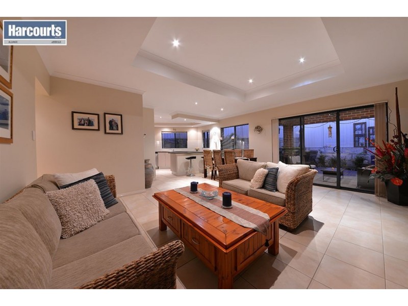 39A Wilmot Bend, Madeley WA 6065