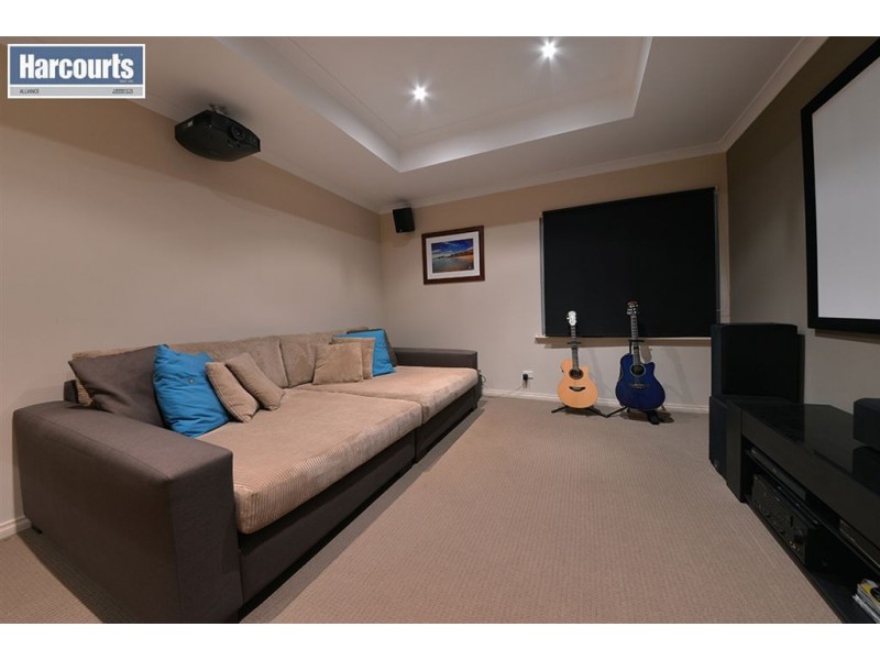 39A Wilmot Bend, Madeley WA 6065