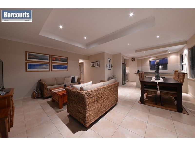 39A Wilmot Bend, Madeley WA 6065