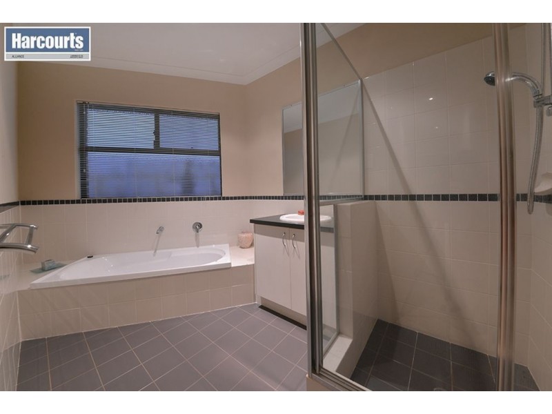 39A Wilmot Bend, Madeley WA 6065