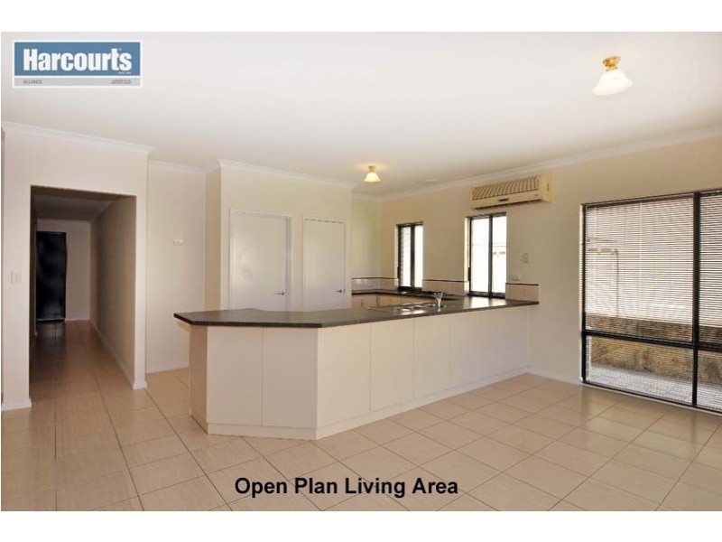20 Labianca Vista, Carramar WA 6031