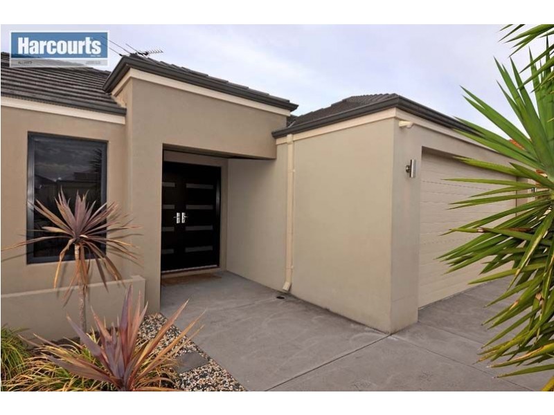 14 Olivedale Road, Madeley WA 6065