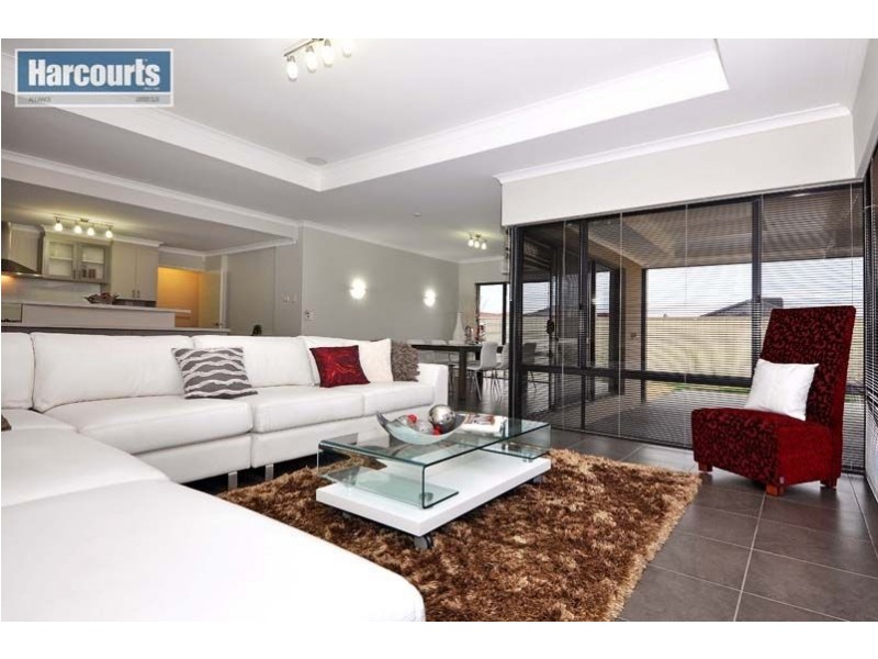 14 Olivedale Road, Madeley WA 6065