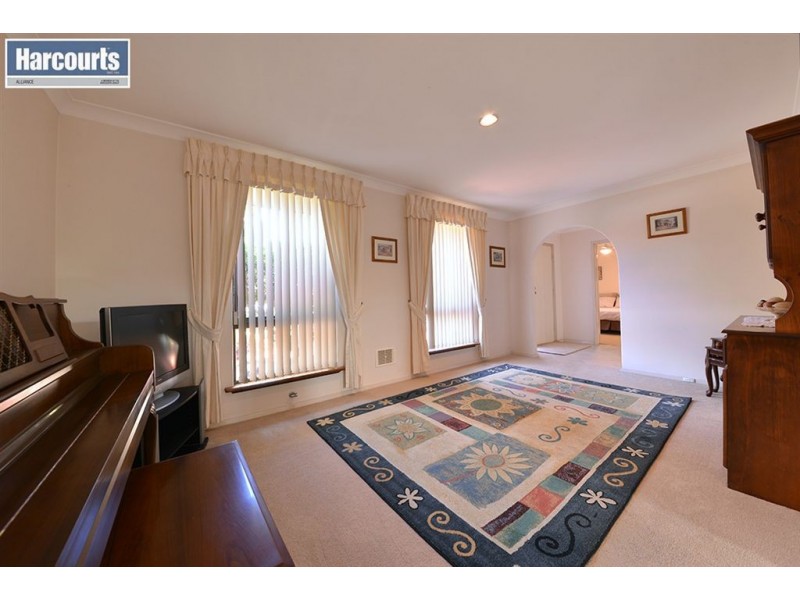 7 Protea Street, Greenwood WA 6024