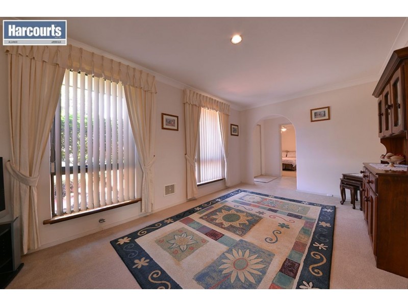 7 Protea Street, Greenwood WA 6024