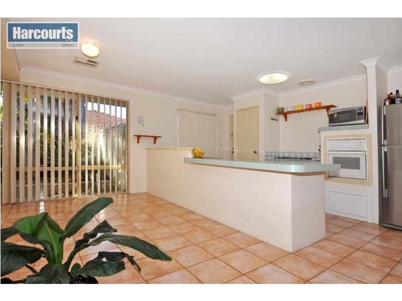 9 Lowana Court, Currambine WA 6028