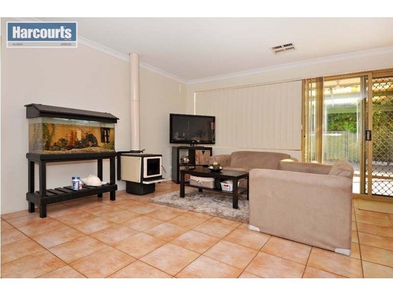 9 Lowana Court, Currambine WA 6028