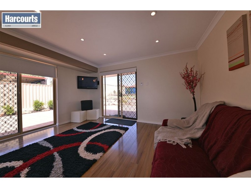 9 Figtree Place, Beechboro WA 6063