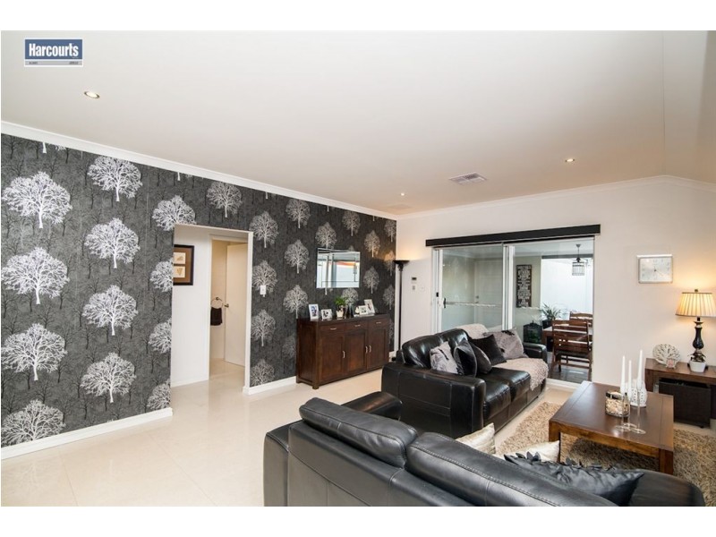 26 Topsail Loop, Alkimos WA 6038