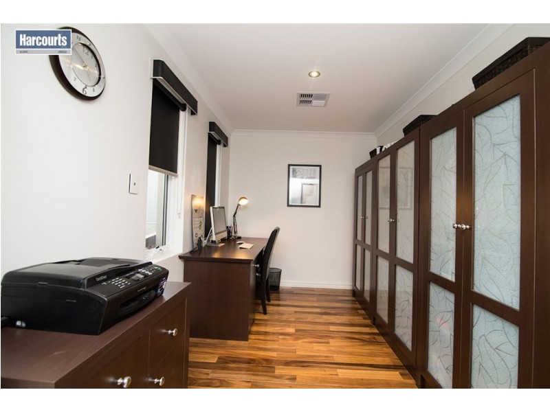 26 Topsail Loop, Alkimos WA 6038