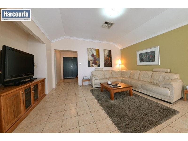 23 Ohrid Place, Joondalup WA 6027