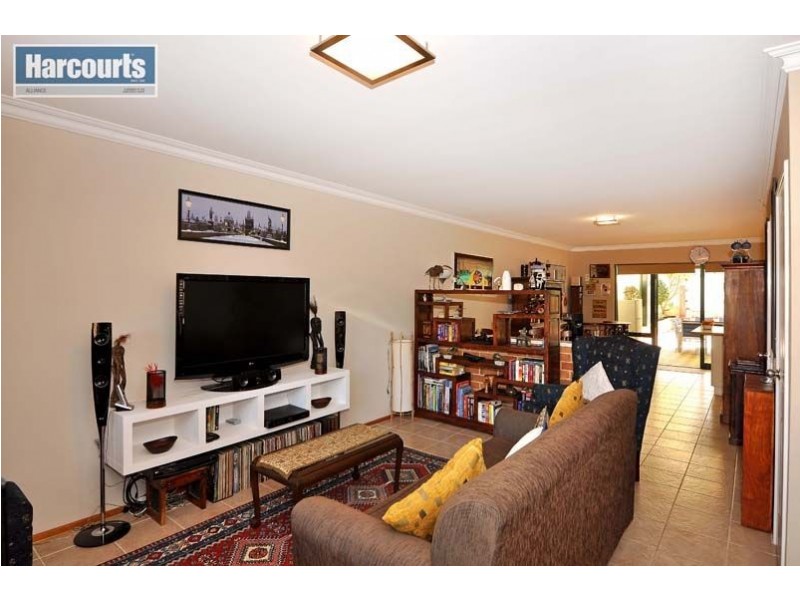 1/1 Piccadilly Circle, Joondalup WA 6027