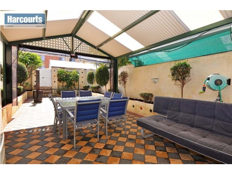 1/1 Piccadilly Circle, Joondalup WA 6027