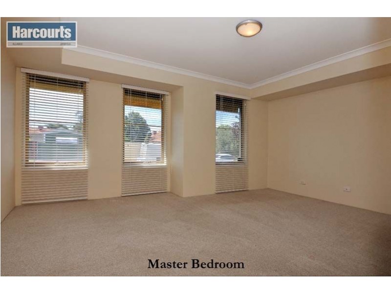 7 Mahogany Loop, Atwell WA 6164