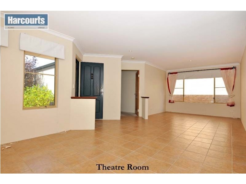 7 Mahogany Loop, Atwell WA 6164