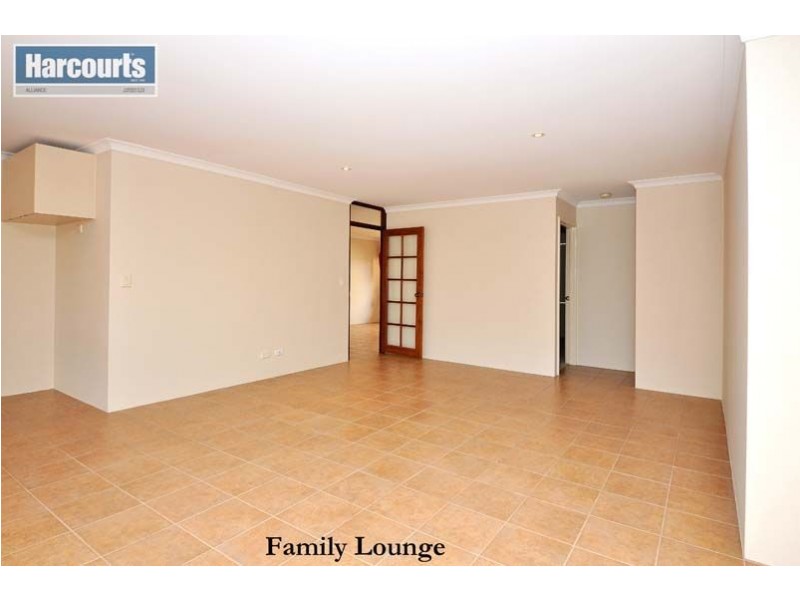 7 Mahogany Loop, Atwell WA 6164