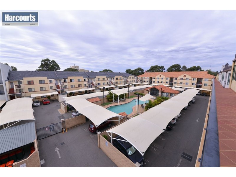 23/167 Grand Boulevard, Joondalup WA 6027