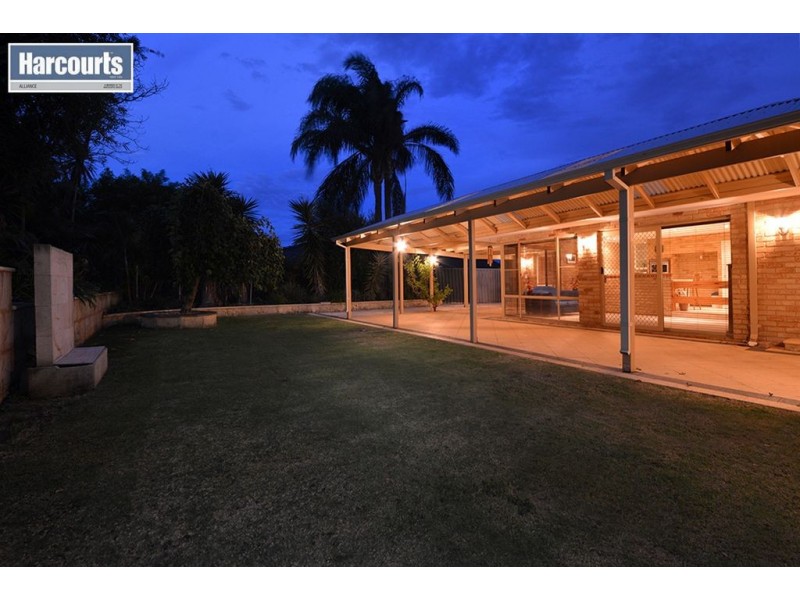 15 Lucerne Gardens, Edgewater WA 6027