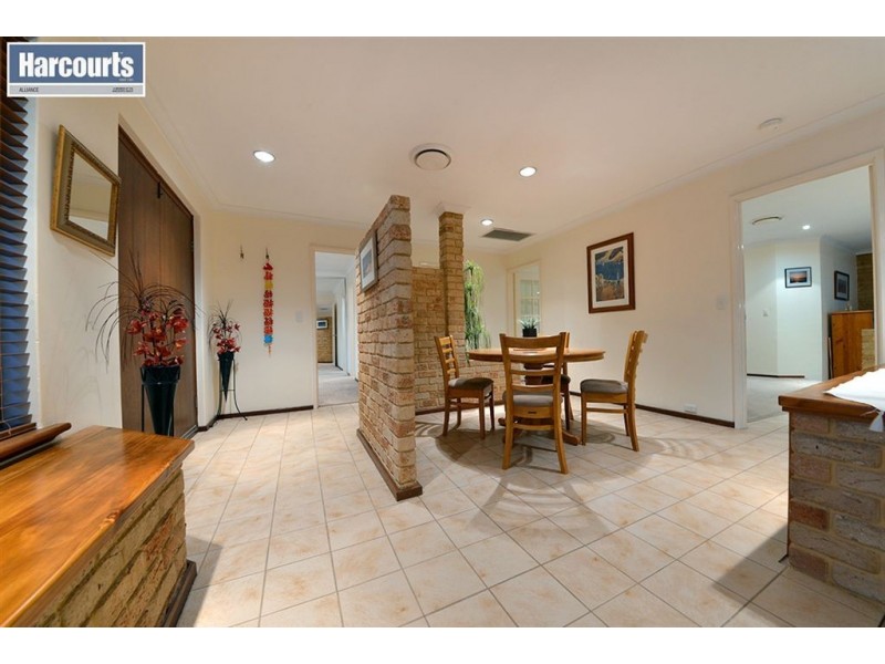 15 Lucerne Gardens, Edgewater WA 6027