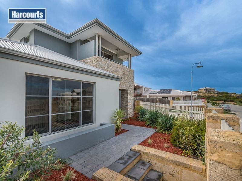 14 Sandbar Street, Yanchep WA 6035
