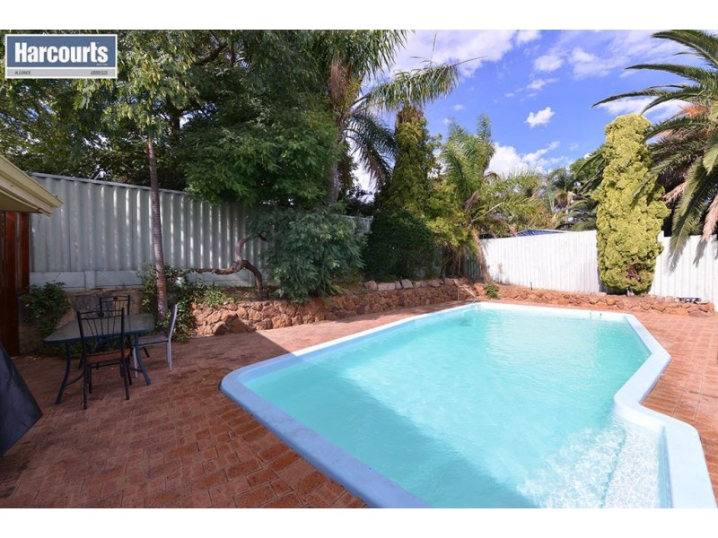 52 Treetop Avenue, Edgewater WA 6027