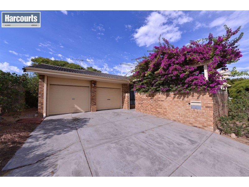 52 Treetop Avenue, Edgewater WA 6027