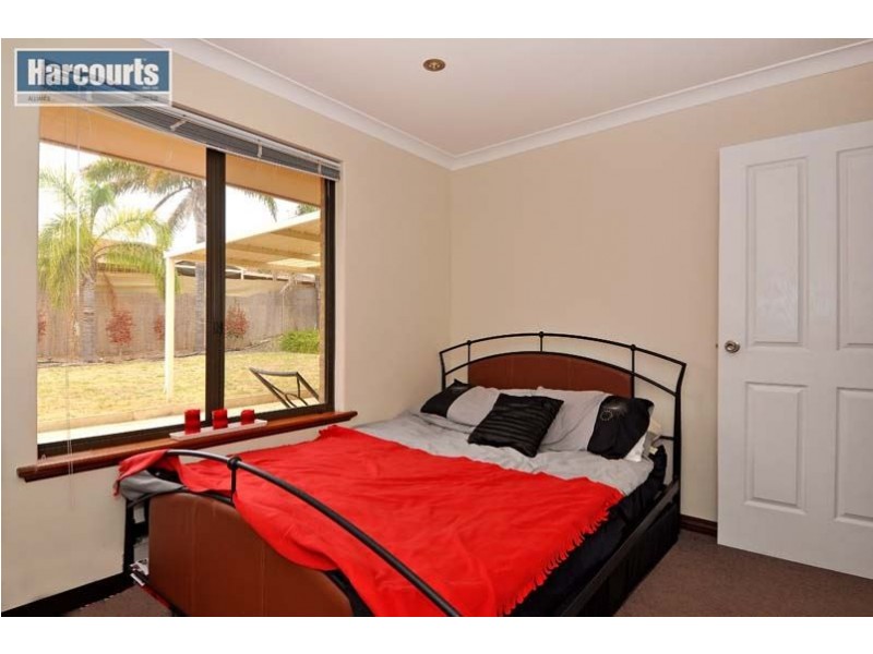 6 Telstar Place, Heathridge WA 6027