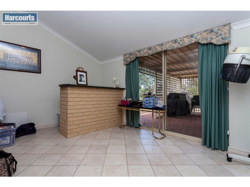 18 Spence Road, Pinjar WA 6078