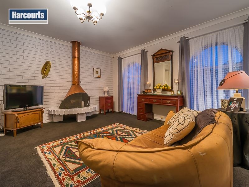 7 Beelara Way, Wanneroo WA 6065