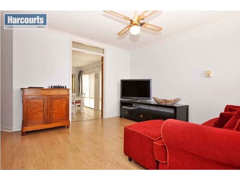 4 Arbroath Circle, Kinross WA 6028