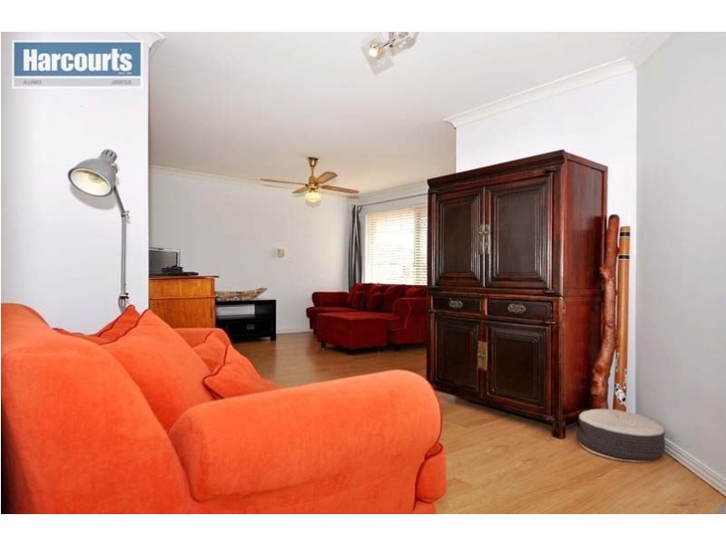 4 Arbroath Circle, Kinross WA 6028